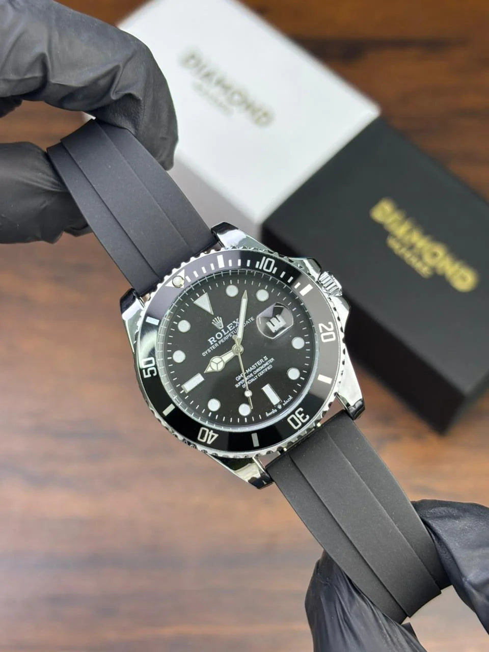 Rlx Submariner Silicon Strap – Black & Silver Dial