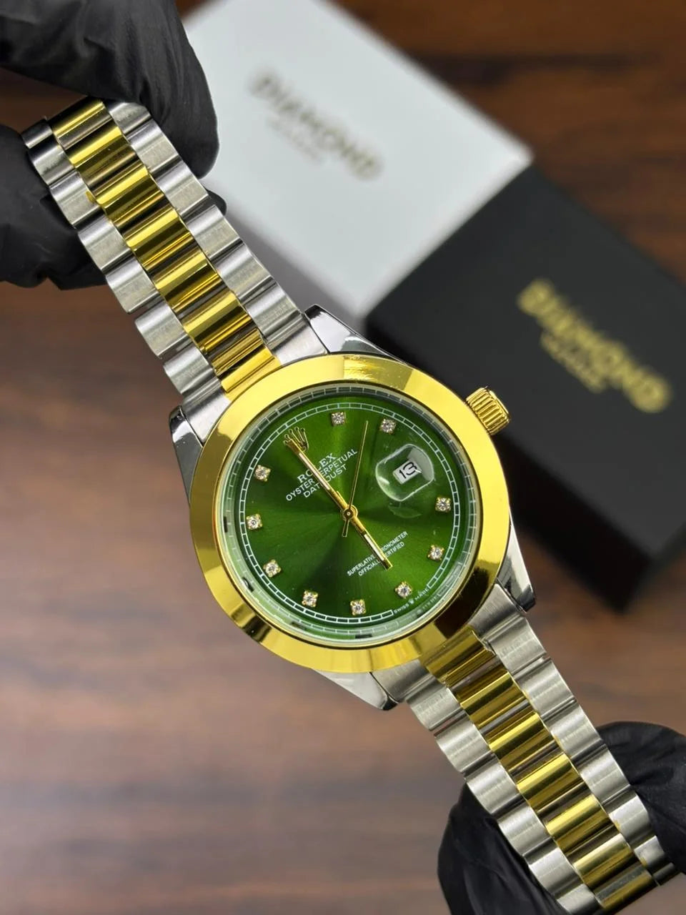Rlx Watch – two tone green Dial