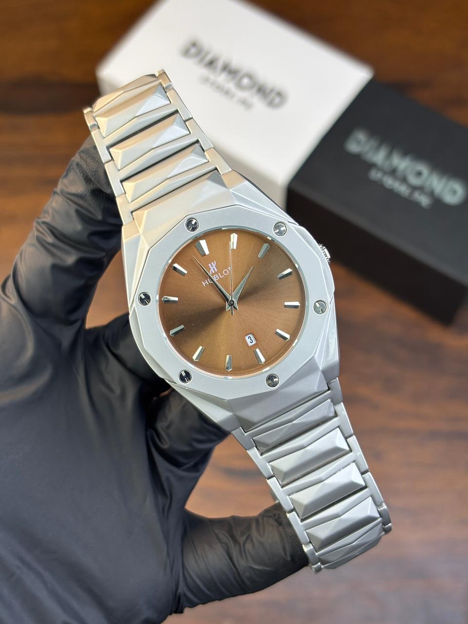 Hublot Watch  Diamond Cut  – Silver With Brown Dial
