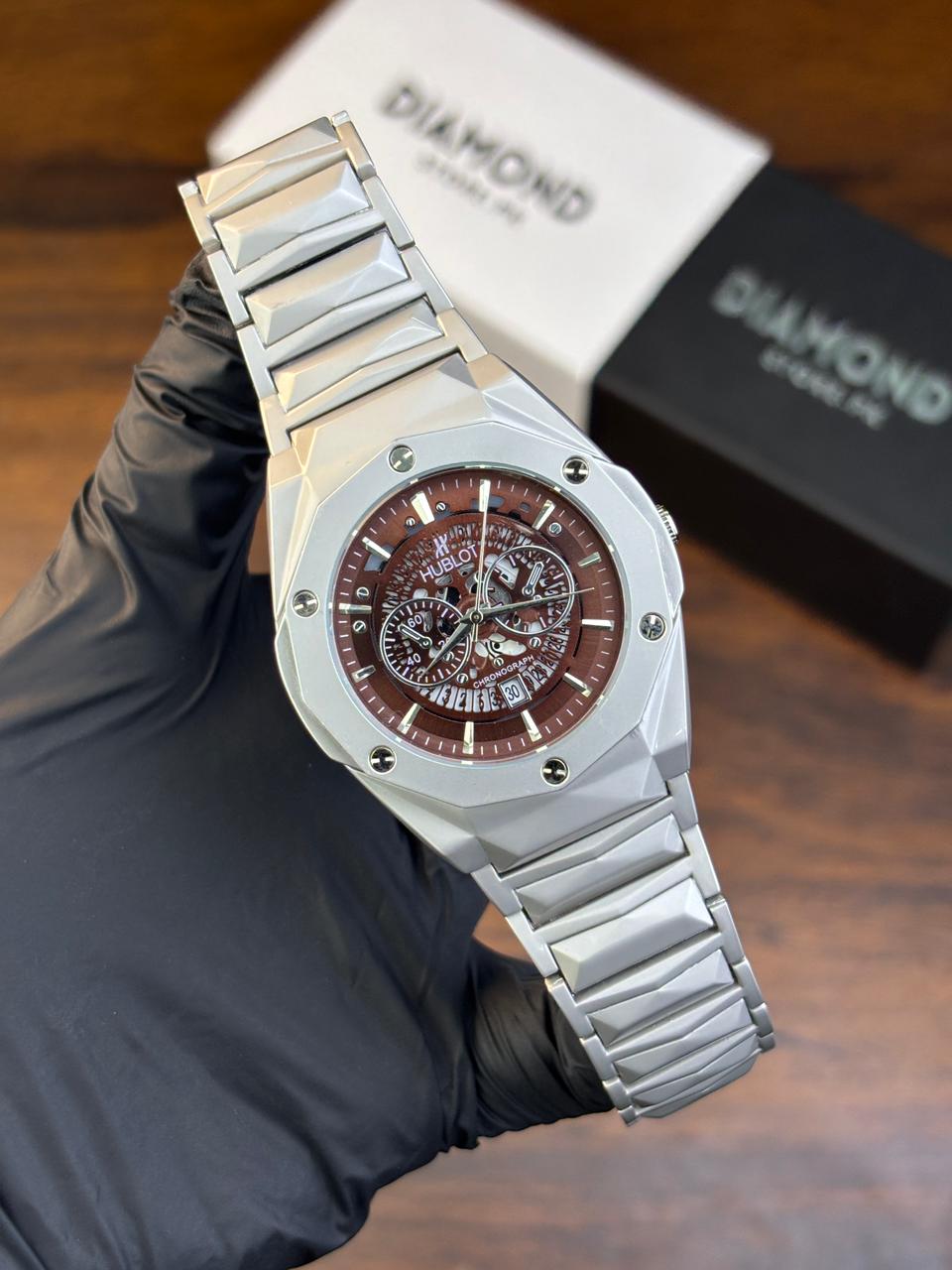 Hublot Watch  Diamond Cut  – Skeleton Brown Dial